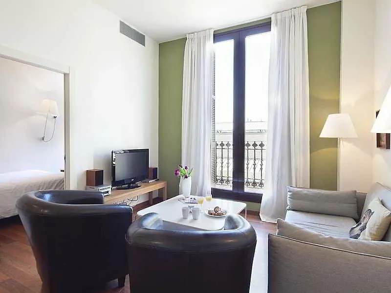 Inside Barcelona Apartments Mercat
